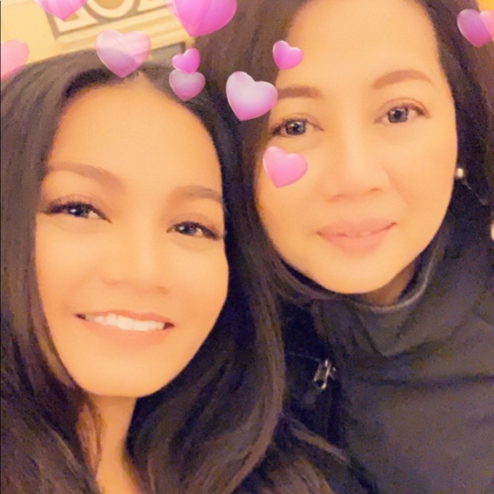 Meet your Posher, Carla